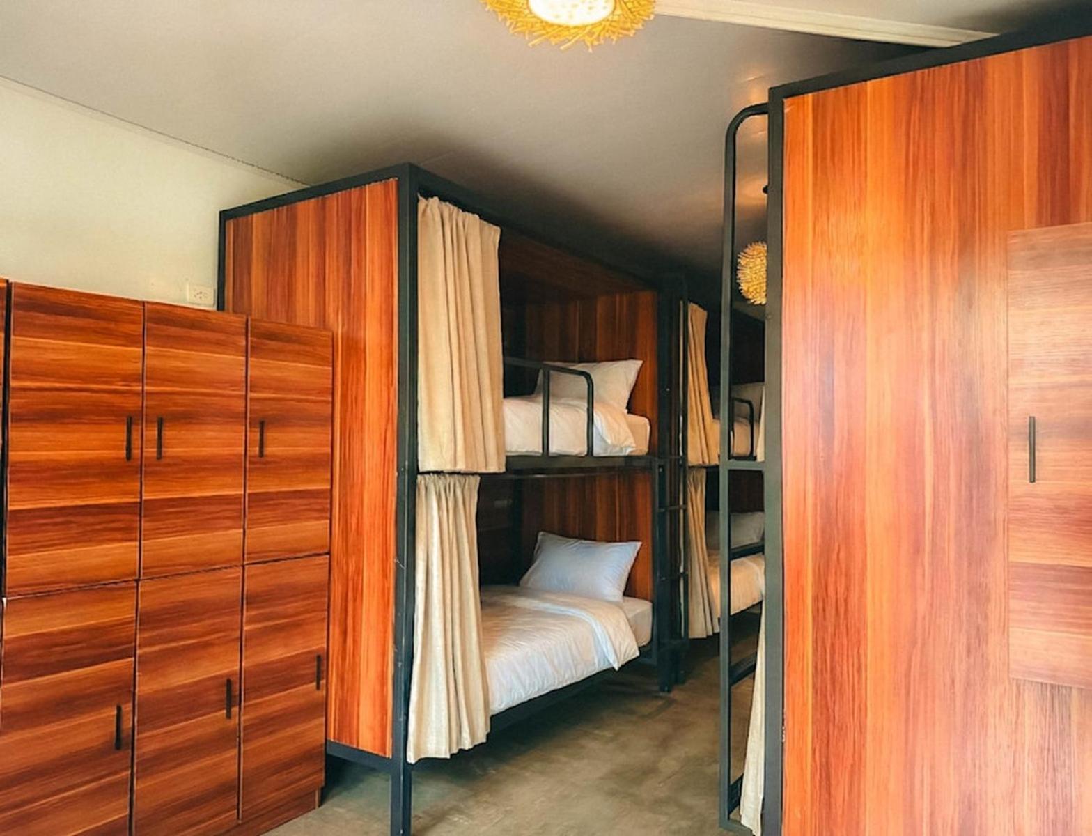 Bed in 8-Bed Mixed Dormitory Room